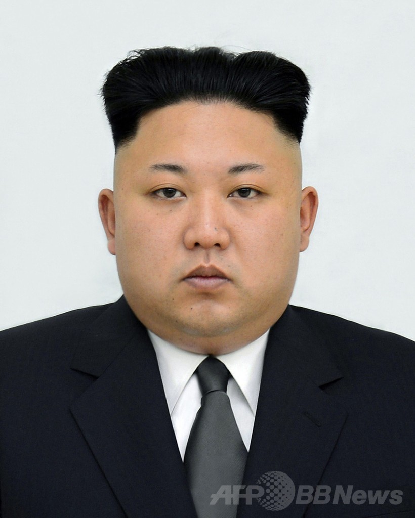 金第1書記の髪形使った広告、北朝鮮職員が英理髪店に「撤去要求」 金第1書記の髪形使った広告、北朝鮮職員が英理髪店に「撤去要求」
