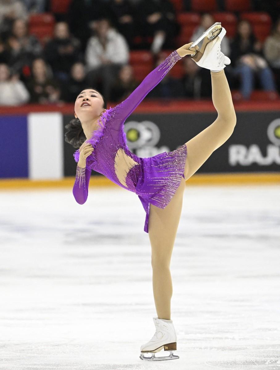 千葉百音が女子2位、鍵山優真は男子3位発進 フィンランディア杯 写真11