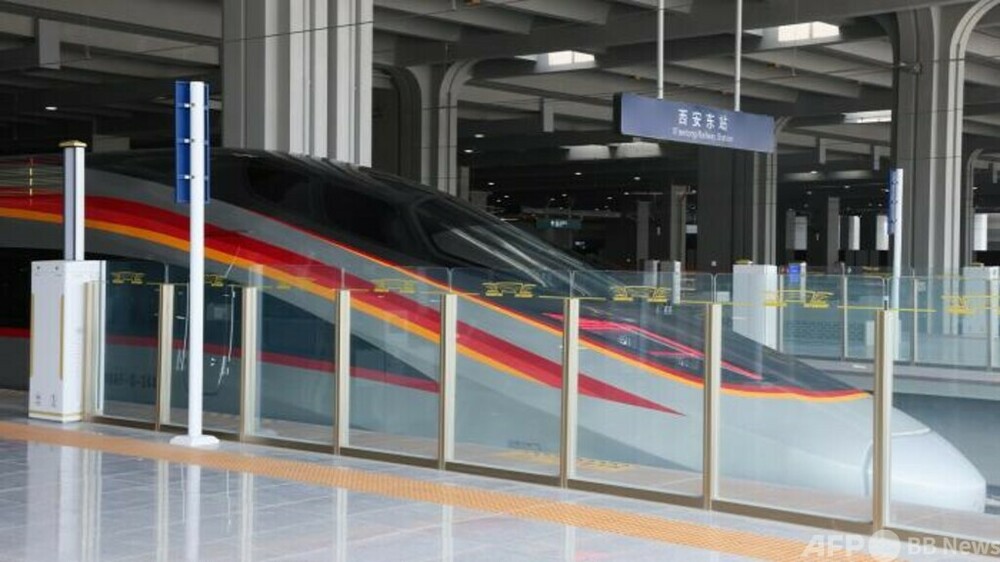 東京株式市場、日経平均は小幅反落　利益確定売り優勢