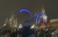 ロシア・モスクワの赤の広場（Red Square）に集まり、新年の到来を祝う人びと（2011年1月1日撮影）。(c)AFP/DMITRY KOSTYUKOV