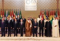 サウジアラビア・リヤドで開催されたアラブ連盟とイスラム協力機構（OIC）の緊急合同首脳会議に集まったイスラム諸国の首脳ら。国営サウジ通信提供（2023年11月11日撮影、提供）。(c)AFP PHOTO / HO/ SAUDI PRESS AGENCY