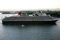 2008年2月23日、オーストラリアのシドニー（Sydney）に到着したクイーン・ビクトリア号（The Queen Victoria）。(c)AFP