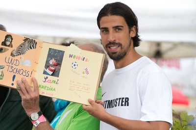 アーセナルのベンゲル監督、ケディラへのオファーを否定