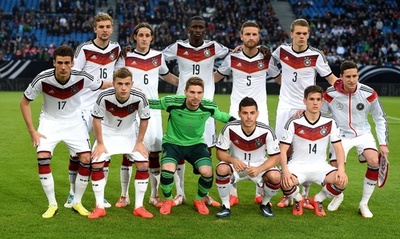 史上最年少のドイツ代表、ポーランドと引き分け