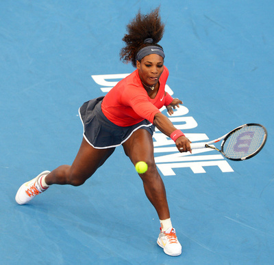 セレーナ圧勝で2回戦へ、ブリスベーン国際