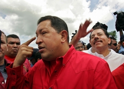 ベネズエラ大統領、「暴君呼ばわりした外国人は国外追放」と宣言