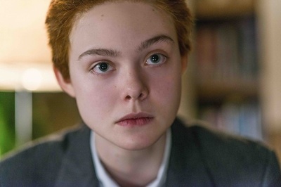 エル・ファニングが男の子に！『アバウト・レイ 16歳の決断』