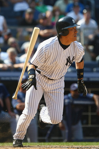 松井秀 4打数無安打も勝利打点、ヤンキースが首位に