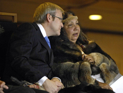 豪ラッド首相、議会でアボリジニに歴史的謝罪