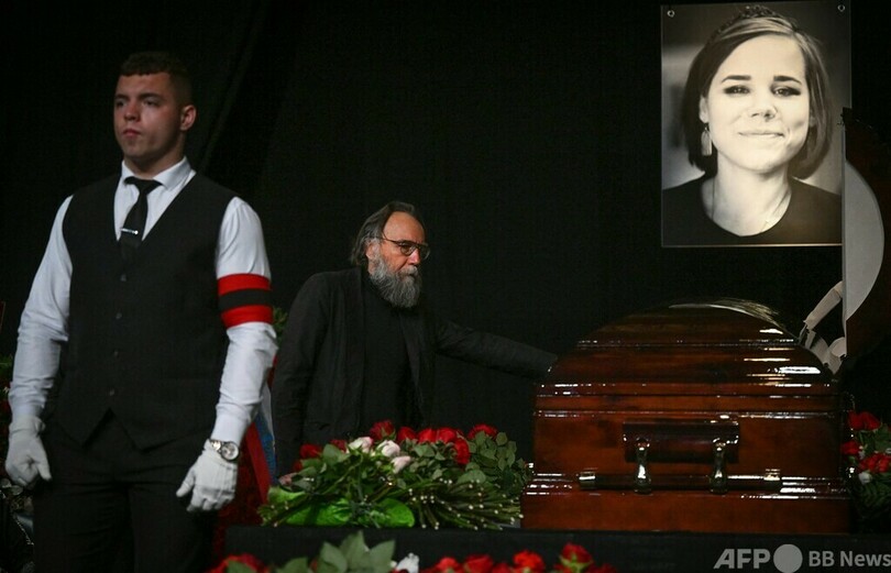 ロシア思想家の娘殺害にウクライナが関与、猫用バッグに爆弾部品 米紙