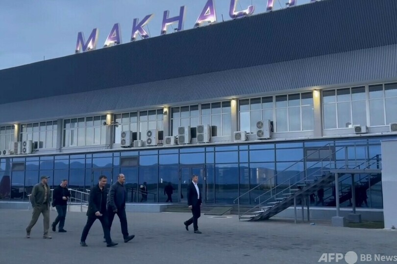 反イスラエル派の空港乱入、「外からの干渉」で発生 ロシア大統領府