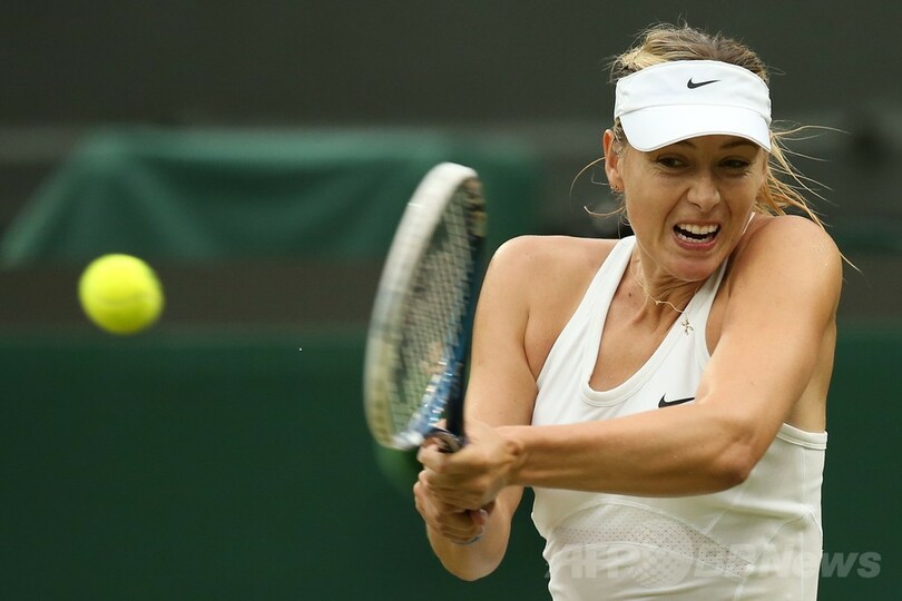 シャラポワが快勝で4回戦進出、ウィンブルドン選手権