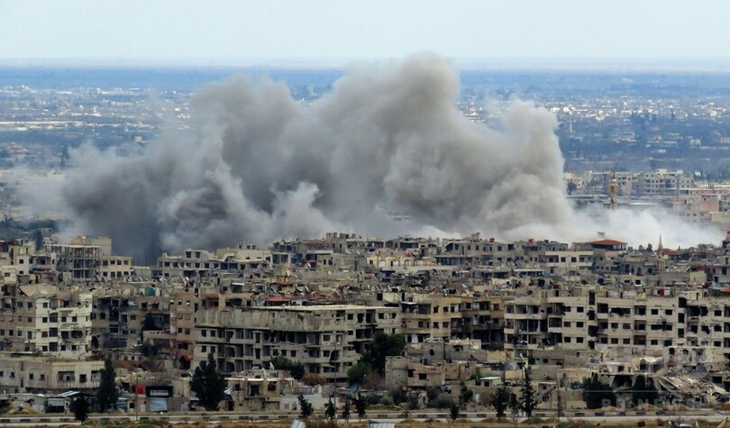「人道的停戦」発効のシリア東グータで新たな空爆、少年1人死亡