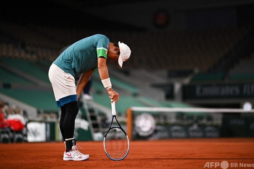 錦織はズベレフに完敗 全仏OP8強入りならず