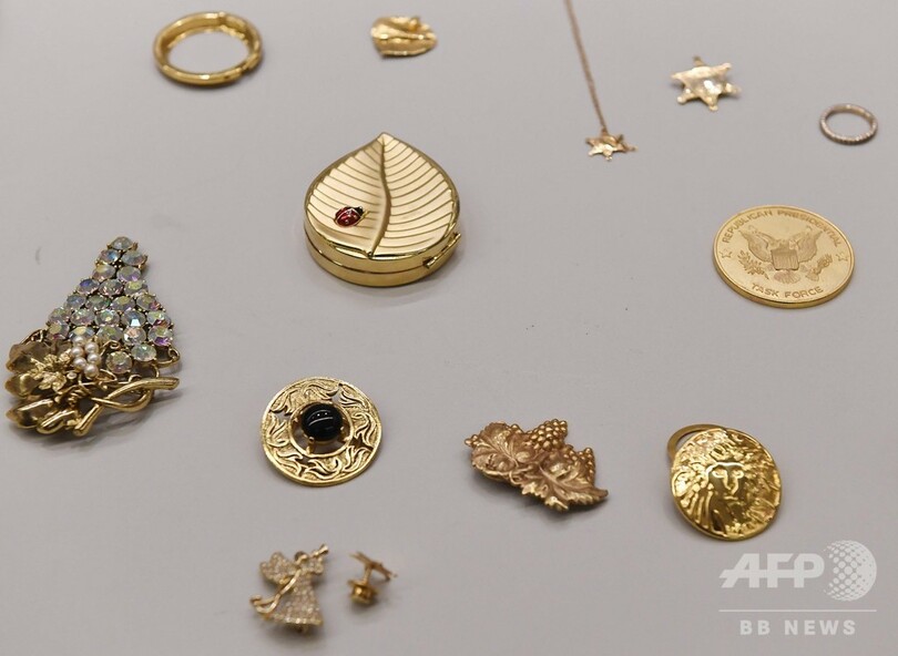 リアーナさんも被害、米ロサンゼルスの著名人宅で連続窃盗 4人組逮捕