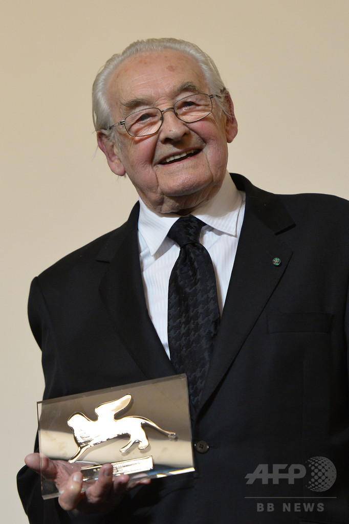ポーランドの巨匠アンジェイ・ワイダ監督逝く 90歳 写真3枚 国際ニュース：AFPBB News