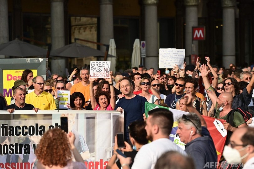 各国でワクチン未接種者への行動制限に抗議するデモ、10万人超参加