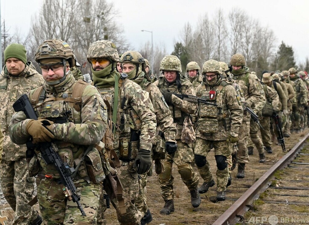 ウクライナ軍、ロシア侵攻警戒で予備役を招集 写真5枚 国際ニュース：afpbb News