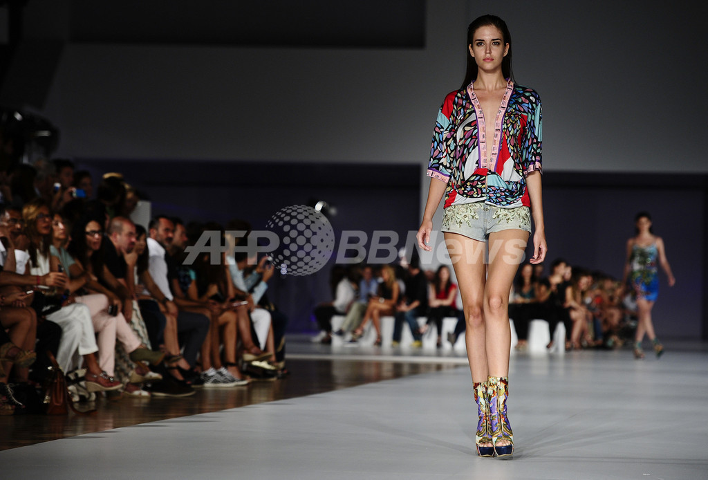 ＜14年春夏 080 バルセロナ＞「クスト バルセロナ」新作を発表