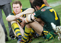 優勝を逃し落胆するオーストラリアの%%Anthony Watmough%%（左）と%%Jonathon Thurston%%。（2008年11月22日撮影）(c)AFP/William WEST