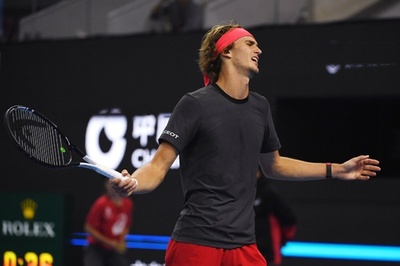 ズベレフが世界61位に不覚、敗退後は怒りでラケットを破壊