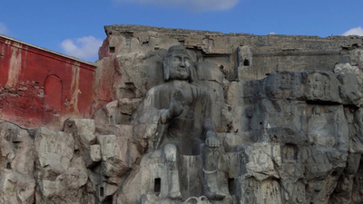 土砂に埋もれた「千仏崖」が復活 中国山西省、唐代に造営