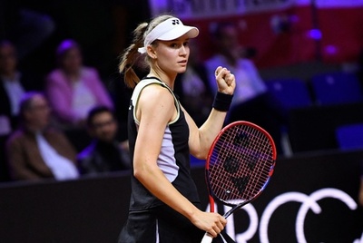 ルバキナがシフィオンテクの3連覇阻む ポルシェGP決勝進出