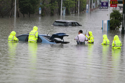 貴州省、大雨で洪水