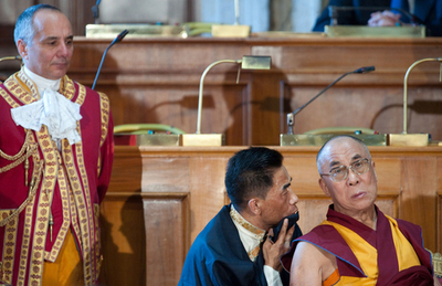 マイクロブログサービス「ツイッター」の「ダライ・ラマ」サイトは偽物