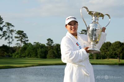 西郷真央がメジャー初優勝 5人のPO制す シェブロン選手権