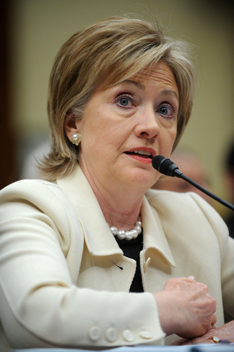 タリバン勢力 パキスタン首都100キロ地区を支配下に