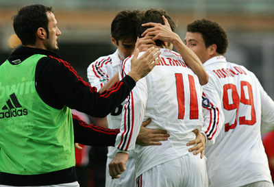 ミラン カリアリを降しロナウドの復帰戦を白星で飾る