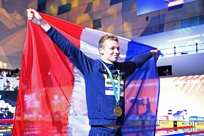 仏新星が400個メ金、フェルプスに迫る歴代2位タイム 世界水泳