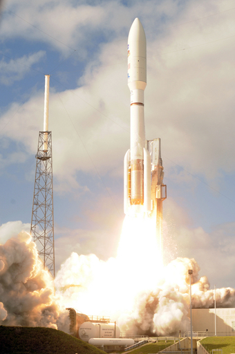 NASA、火星探査機打ち上げ