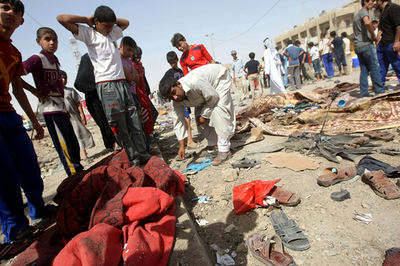 バグダッドなどで連続爆弾事件、29人死亡