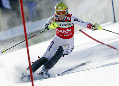 ＜06-07アルペンスキーW杯＞女子回転・第8戦、シールド 1本目をトップで終える - ドイツ