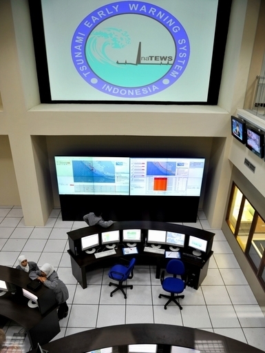 インドネシア・ジャワ島沖でM6.1の地震、米地質調査所
