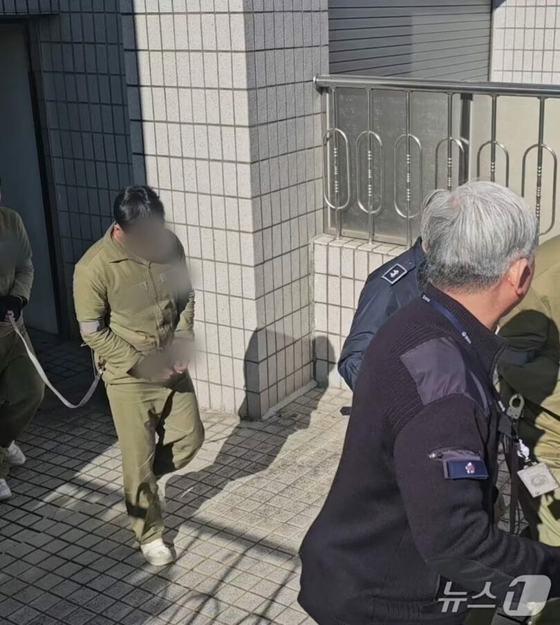 少年への恐喝や脅迫の罪に問われた被告(c)news1