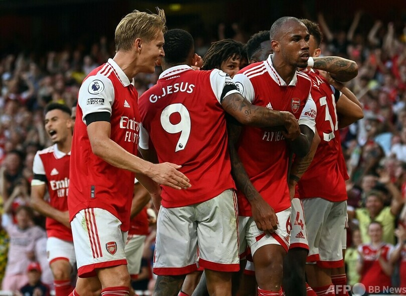 リバプールが9発で今季初白星 マンCはハーランドがハット