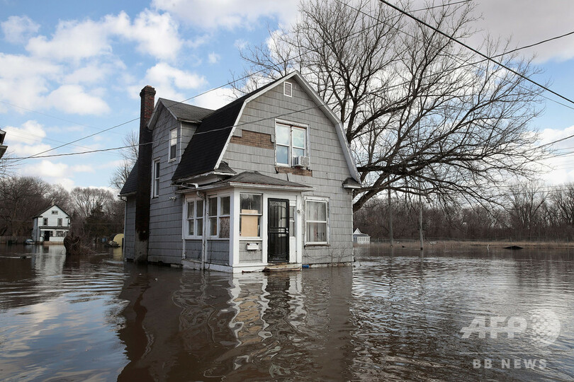米中西部で「歴史的」規模の洪水、3人死亡 近隣州にも拡大の恐れ