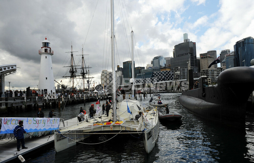 ペットボトル1万2500本の船、18日で太平洋を横断