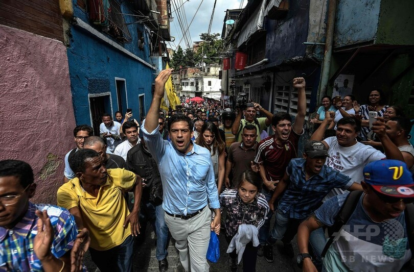 ベネズエラ23州で知事選、大統領「圧勝」と勝利宣言