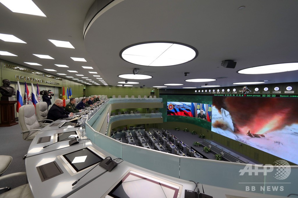 ロシア国防省、極超音速兵器「アバンガルド」を実践配備 ロシア国防省、極超音速兵器「アバンガルド」を実践配備