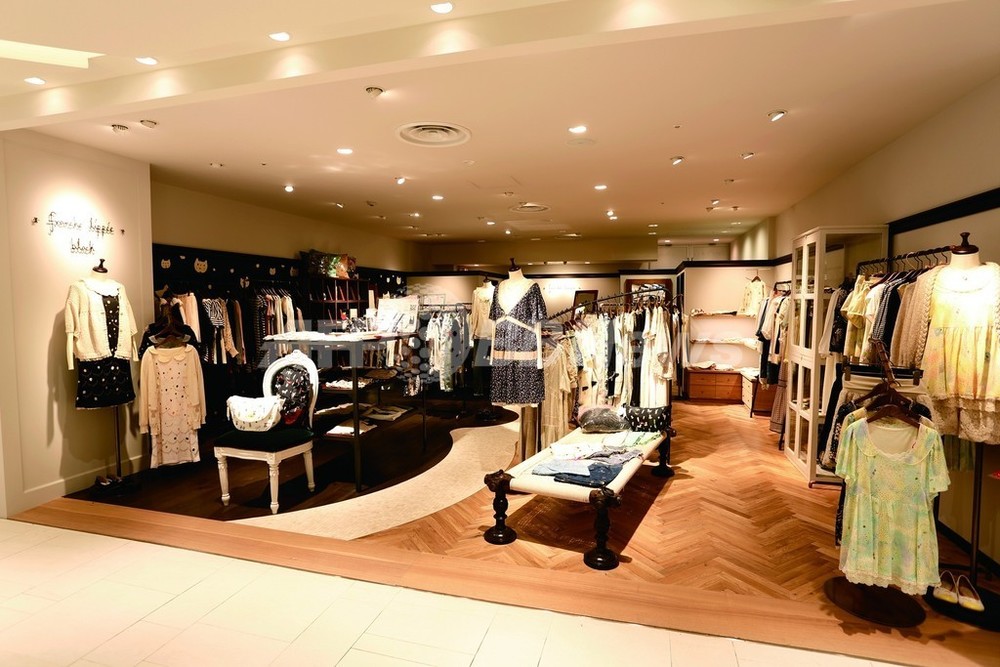 Senken H 133 天王寺ミオが大リニューアル Vol 2 プラザ館が大変身 働く女性たちが注目のブランドショップが勢ぞろい 写真6枚 国際ニュース Afpbb News