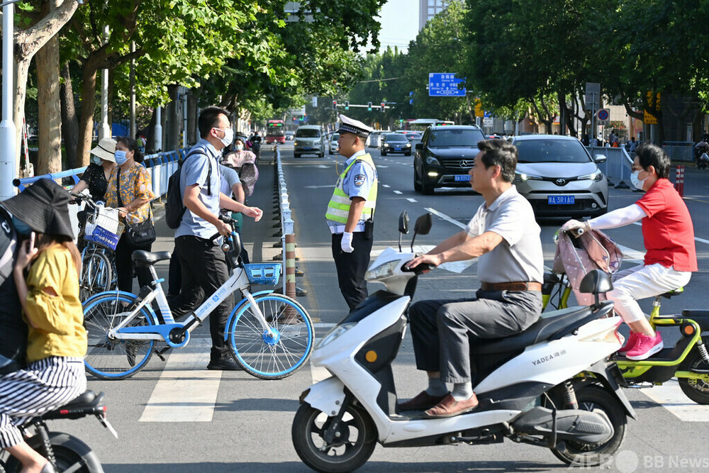 時速70キロの電動自転車 中国で不正改造、「走る凶器」に 写真1枚 国際ニュース:AFPBB News 時速70キロの電動自転車 中国で不正改造、「走る凶器」に 写真1枚 国際ニュース:AFPBB News