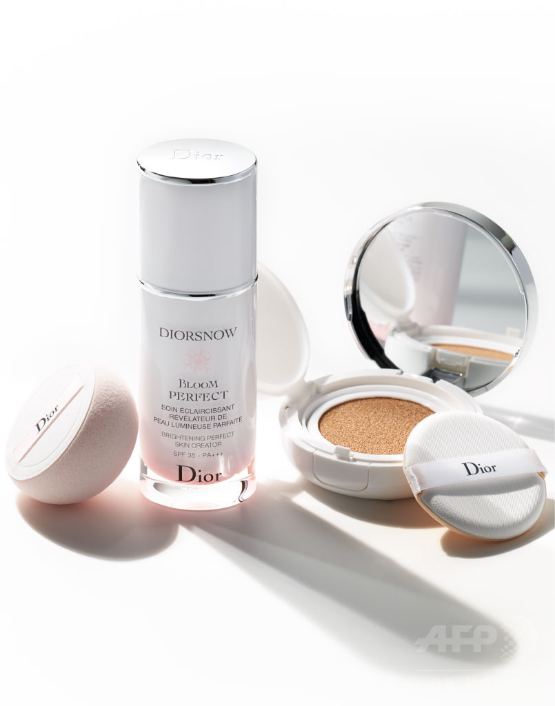 「ディオール」春の美白ケア&メイクアップカラーで雪から花の季節へ