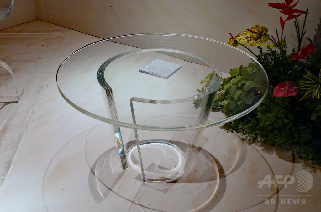 モダンな“透明”家具はいかが？「トランスペアレンシー」誕生