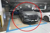 またもや現れた「3枠またぎ」の迷惑駐車…韓国・繰り返される地下駐車場SUV問題
