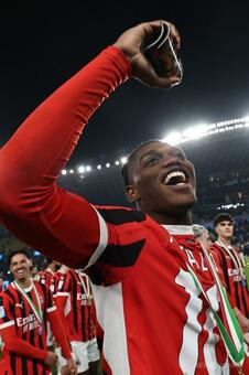 ミランが劇的逆転で伊スーパー杯V インテルは4連覇ならず 写真9枚 国際