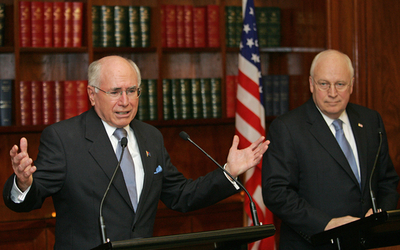 ハワード首相、チェイニー米副大統領との共同記者会見で「中国脅威論」を否定 - オーストラリア